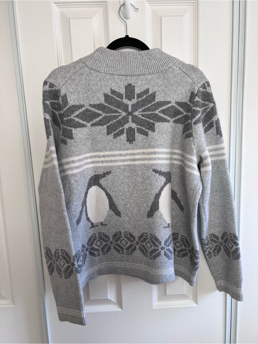 Bass Women’s XL Gray Penguin Fair Isle Mock Neck Sweater Winter Holiday Knit - Picture 3 of 8
